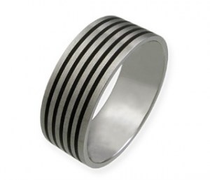 Black Lines-ocelový prsten