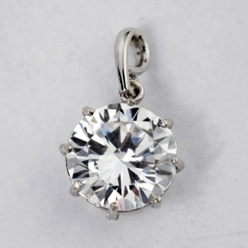 Zizi - krásný stříbrný přívěsek