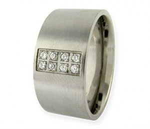 Nikita - ocelový prsten se zirkony
