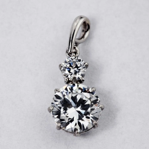 Elen elegantní stříbrný přívěsek