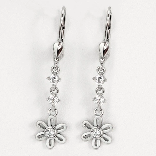 Kili stříbrné náušnice  s kytkou